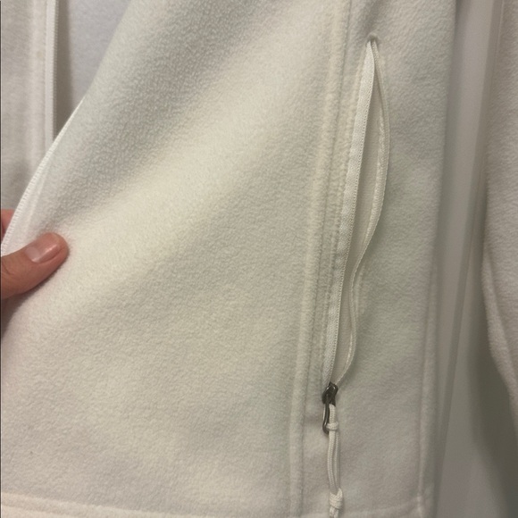 Columbia Women's Cream Ski Jacket - Picture 4 of 5